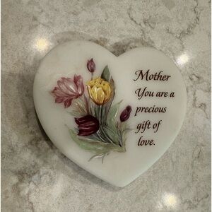 Heart shaped marble table top “Mother’s Day
